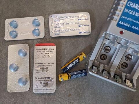 Chargeur SILDENAFIL pour bien recharger les piles.
une plaqu 15 Marseille 13 (13)