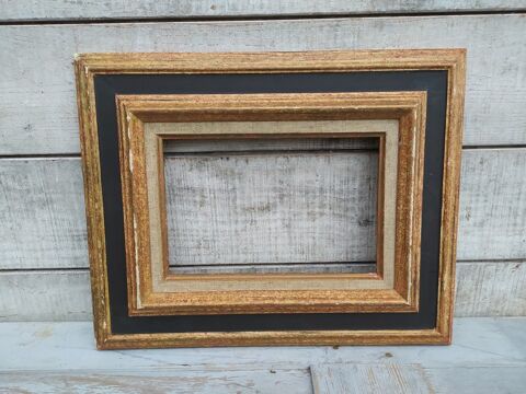 Cadre Bois Sculpt� Moulure � Profil Renvers� Format 2P 1 Loches (37)