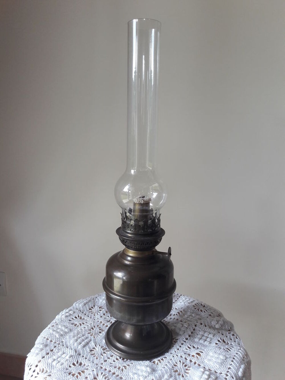 Lampe &agrave; p&eacute;trole en laiton Décoration