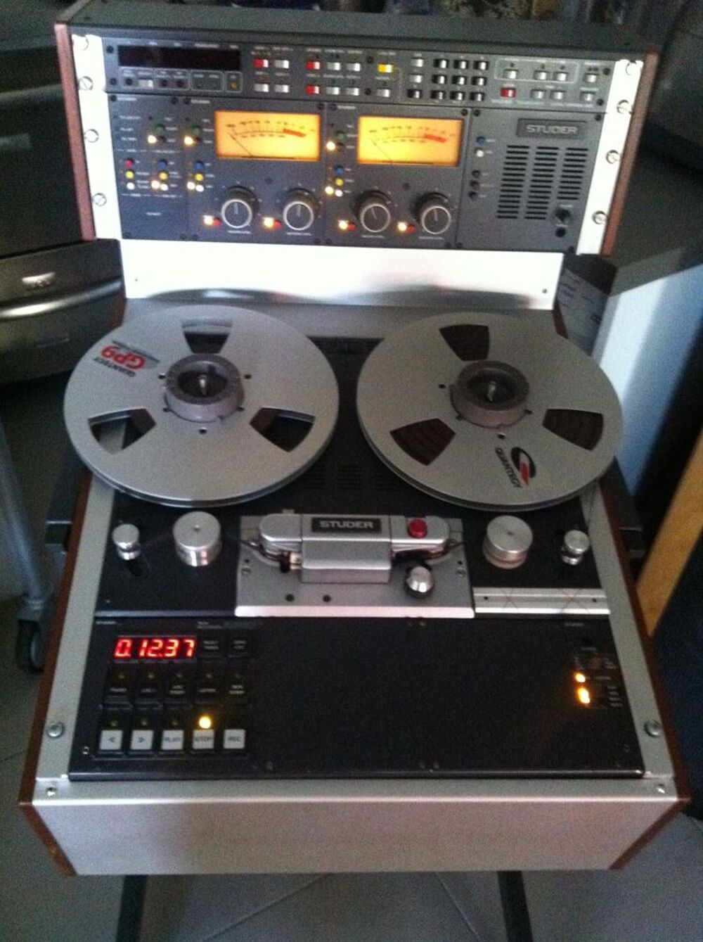 Studer &eacute;tat "Remarquable " Instruments de musique