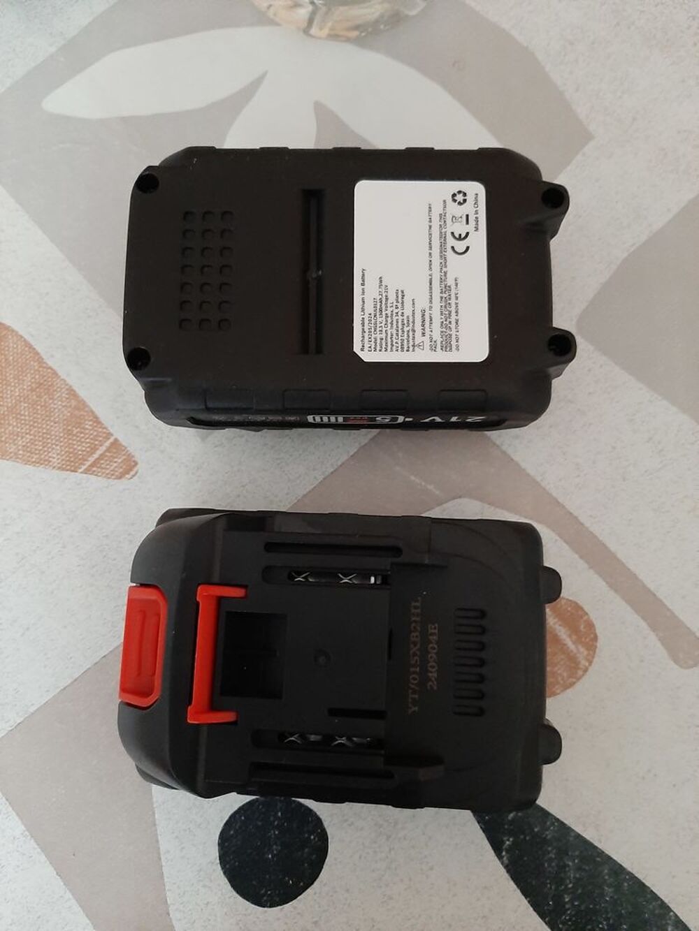 HYDROJET NETTOYEUR HAUTE PRESSION + 1 batterie gratuite
Bricolage