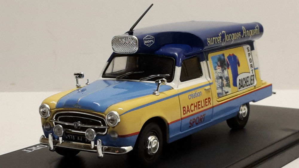 Peugeot 403 U8 break commerciale BACHELIER SPORT 