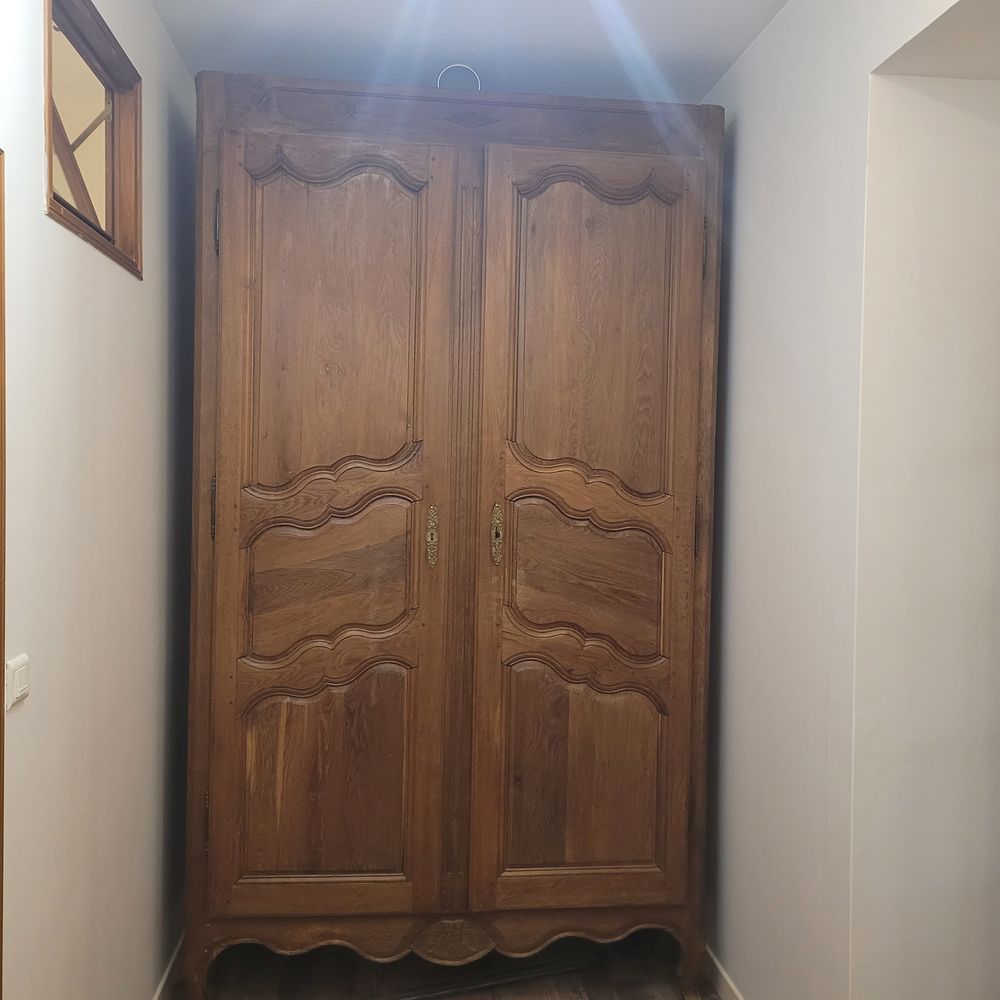 Armoire ancienne restaur&eacute;e Meubles