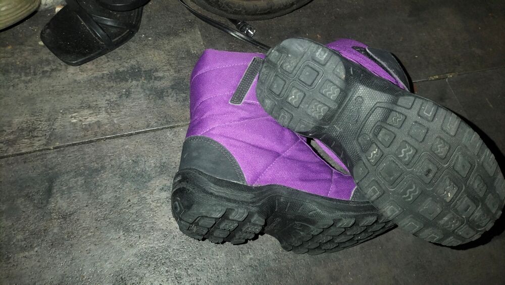 Boots waterproof quechua pointure 31 neuf Chaussures