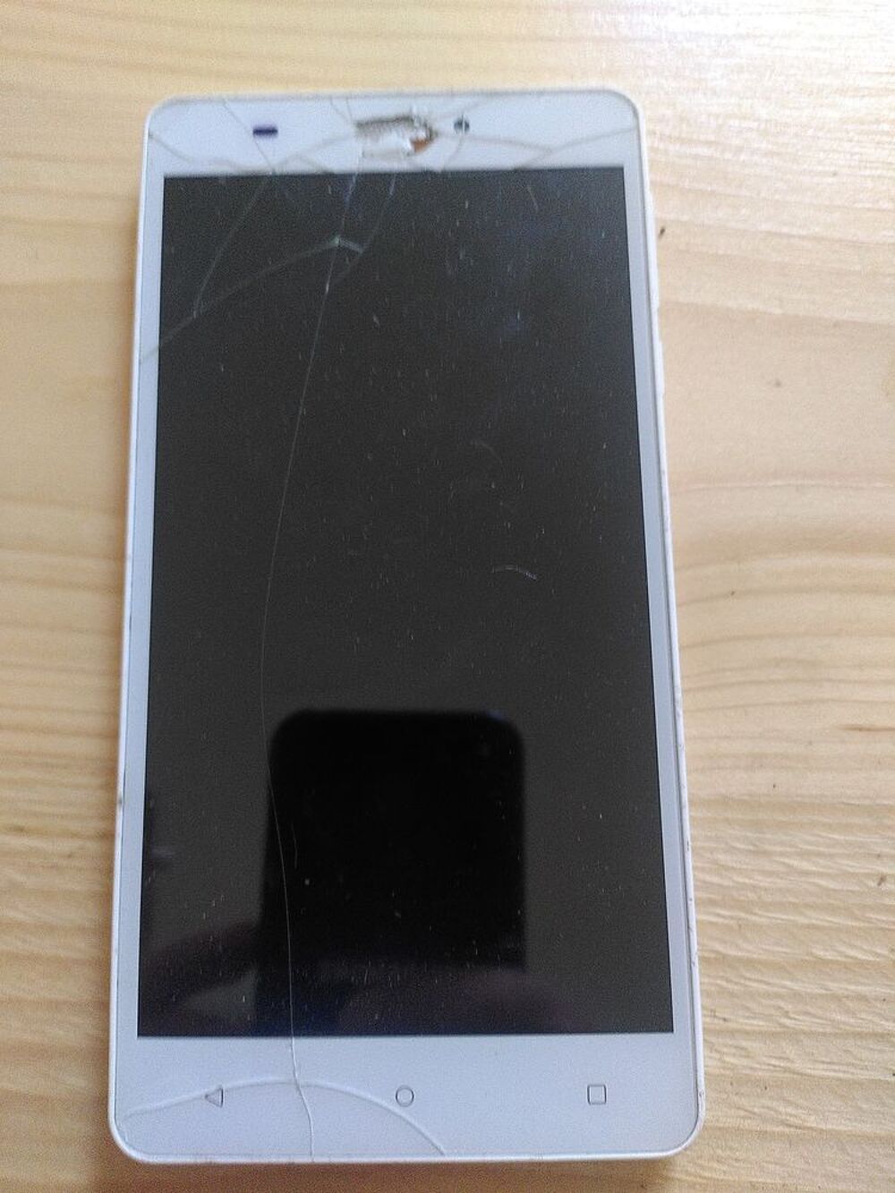 Danew Konnect 350 - Pour pi&egrave;ces Téléphones et tablettes
