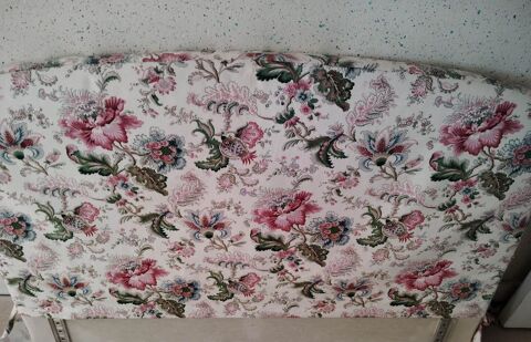 t�te de lit 120cm recouverte de tissu � motif floral avec 0 Pontoise (95)
