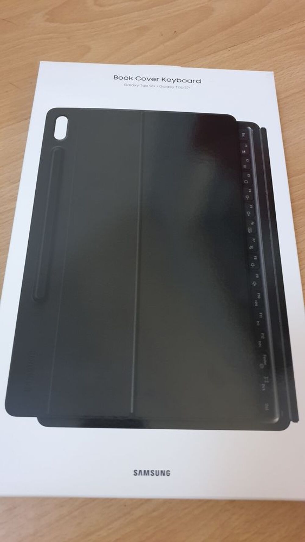 Clavier bookcover keyboard samsung galaxy tab S7+/S8+ neuf Téléphones et tablettes