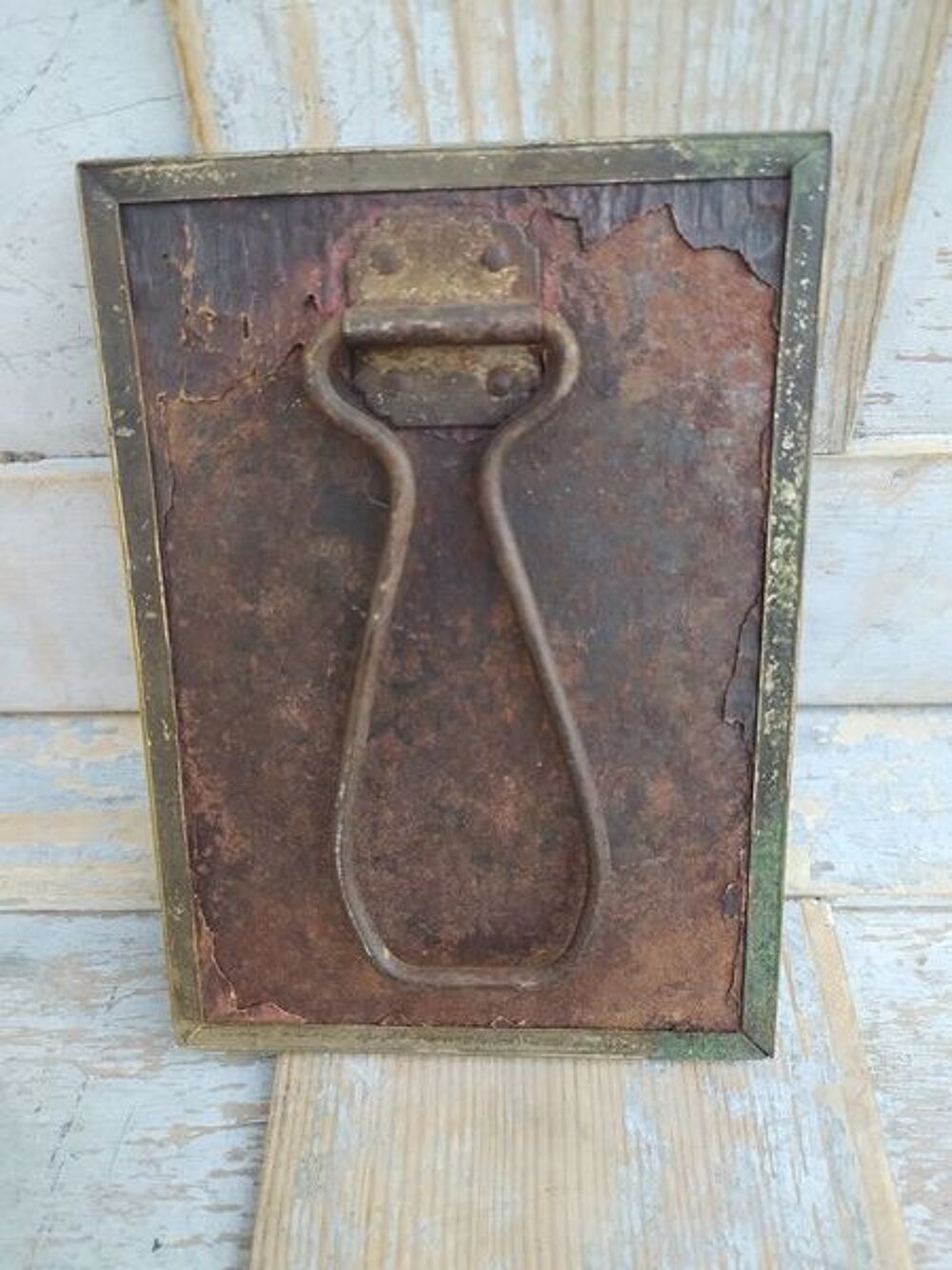 Ancien Miroir Publicitaire Chocolat Menier.
