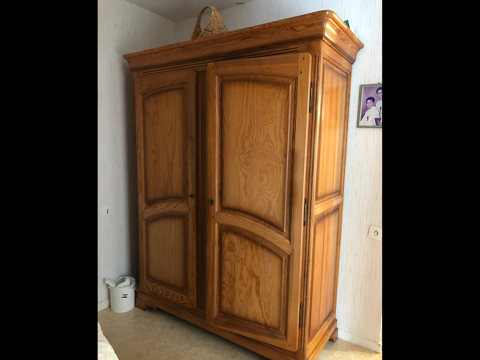 armoire en bois massif miel 2 portes Houlgate (14)
