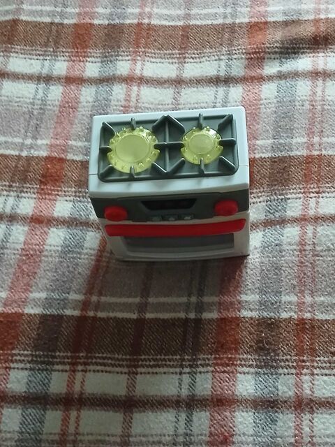 cuisinier+tr�s+bon+�tat+complet 5 Andance (07)