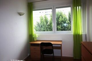  Colocation à louer 5 pièces 74 m²