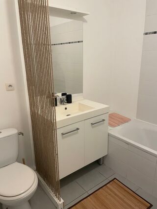  Appartement � louer 2 pi�ces 40 m� Villeurbanne