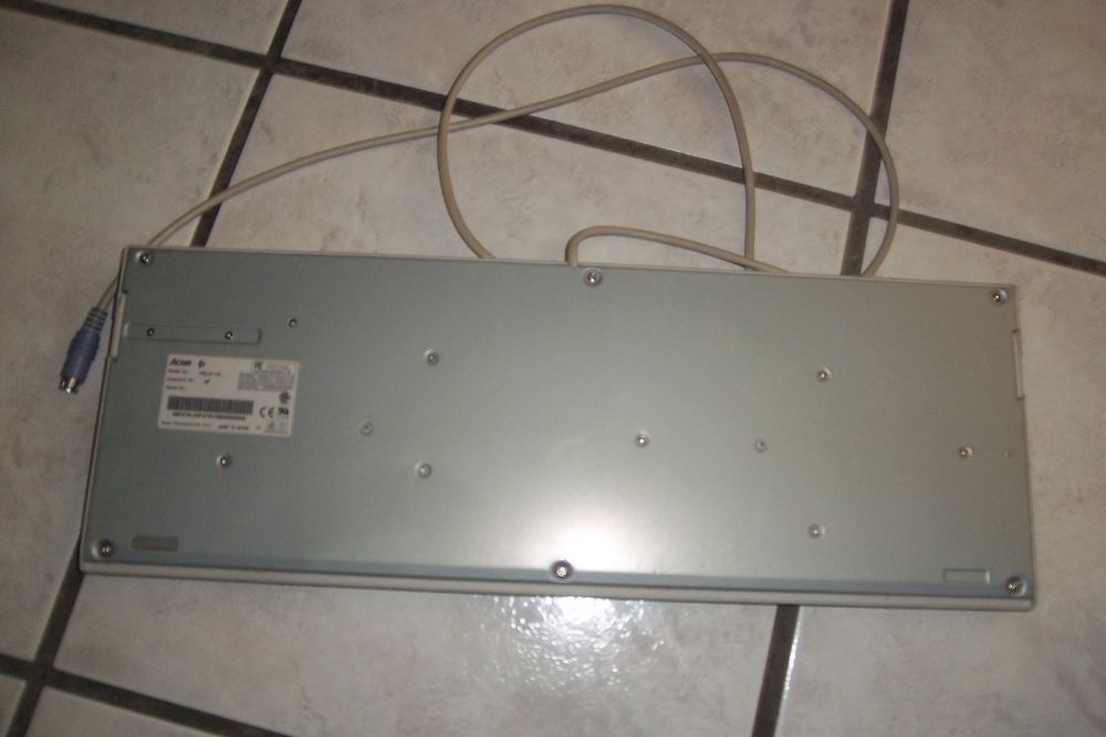 Clavier Acer model n&deg; 6512-VA Matériel informatique