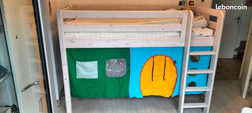 Lit mi-hauteur enfant Mobilier enfants