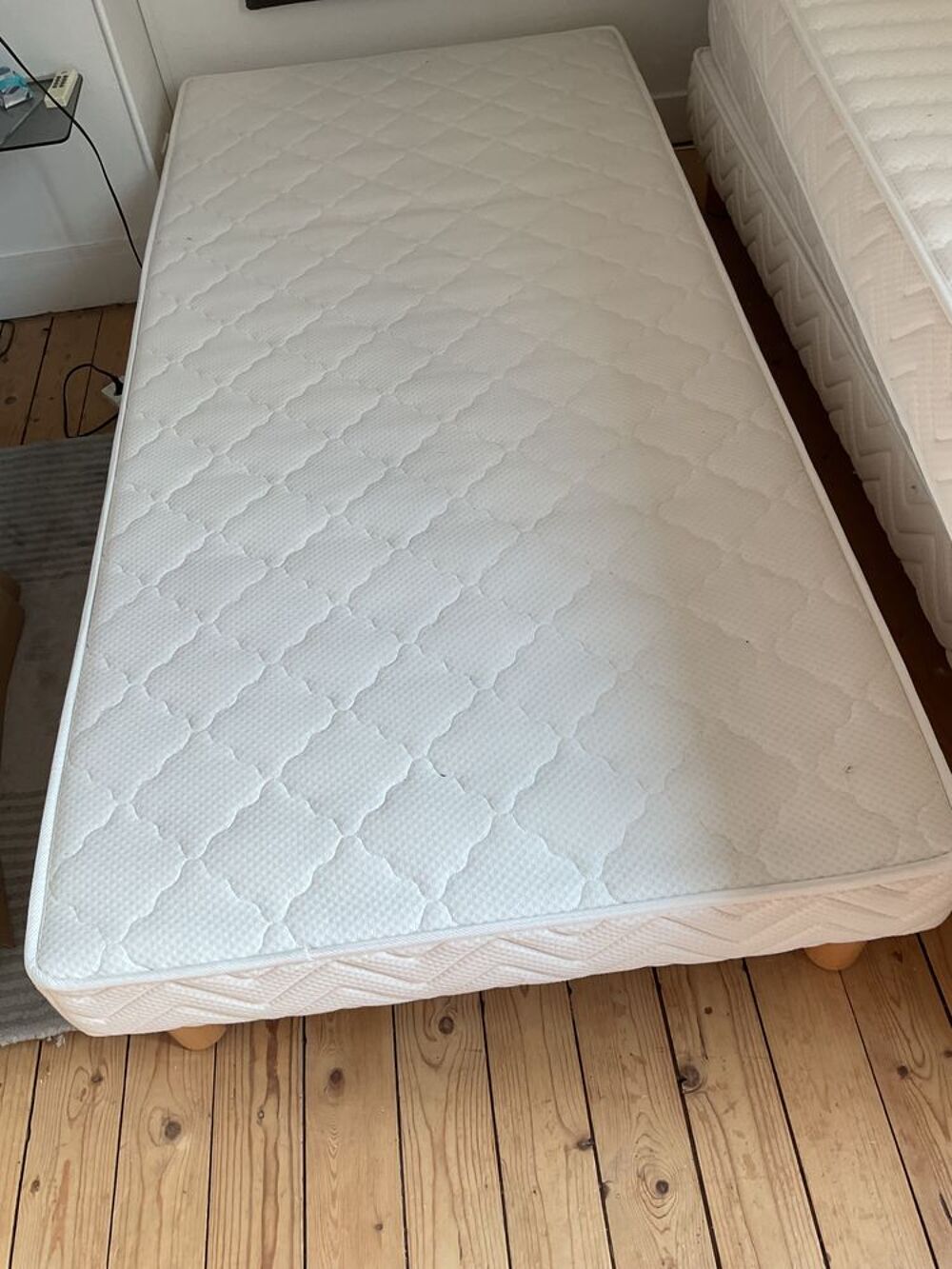 Lits 190 X 90 sommiers et matelas Meubles