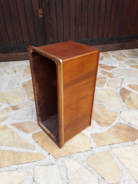 Couvercle de machine � coudre Singer 30 Saint-Yon (91)