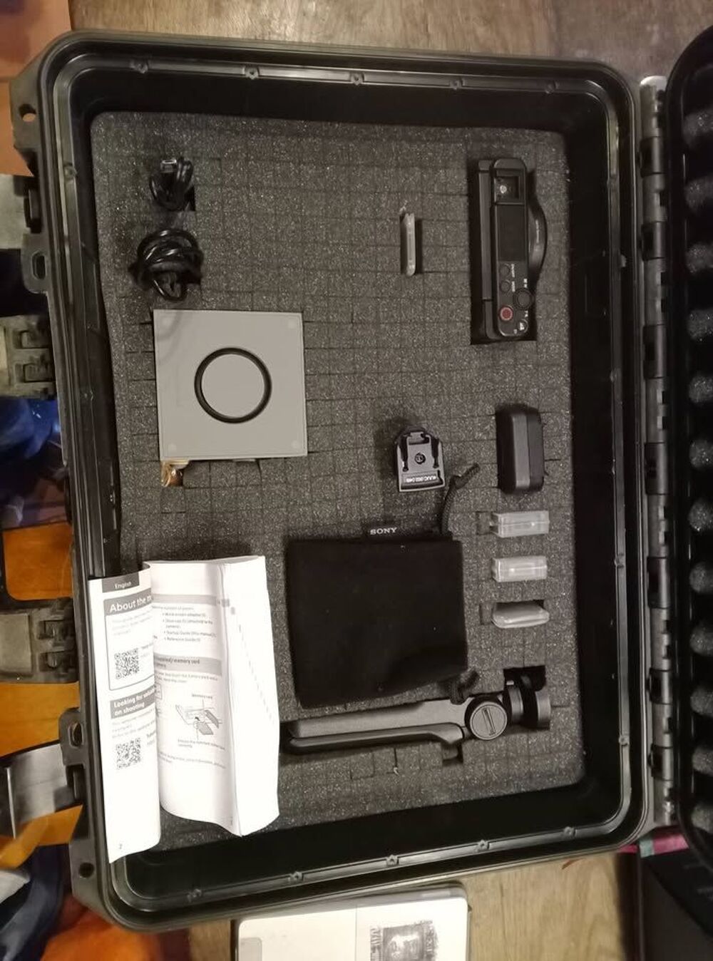 SONY ZV1 ZV-1 Vlog
€495 Photos/Video/TV