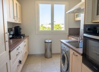 Vente Appartement T3 dernier étage vue panoramique balcon parking securisé Caluire-et-cuire