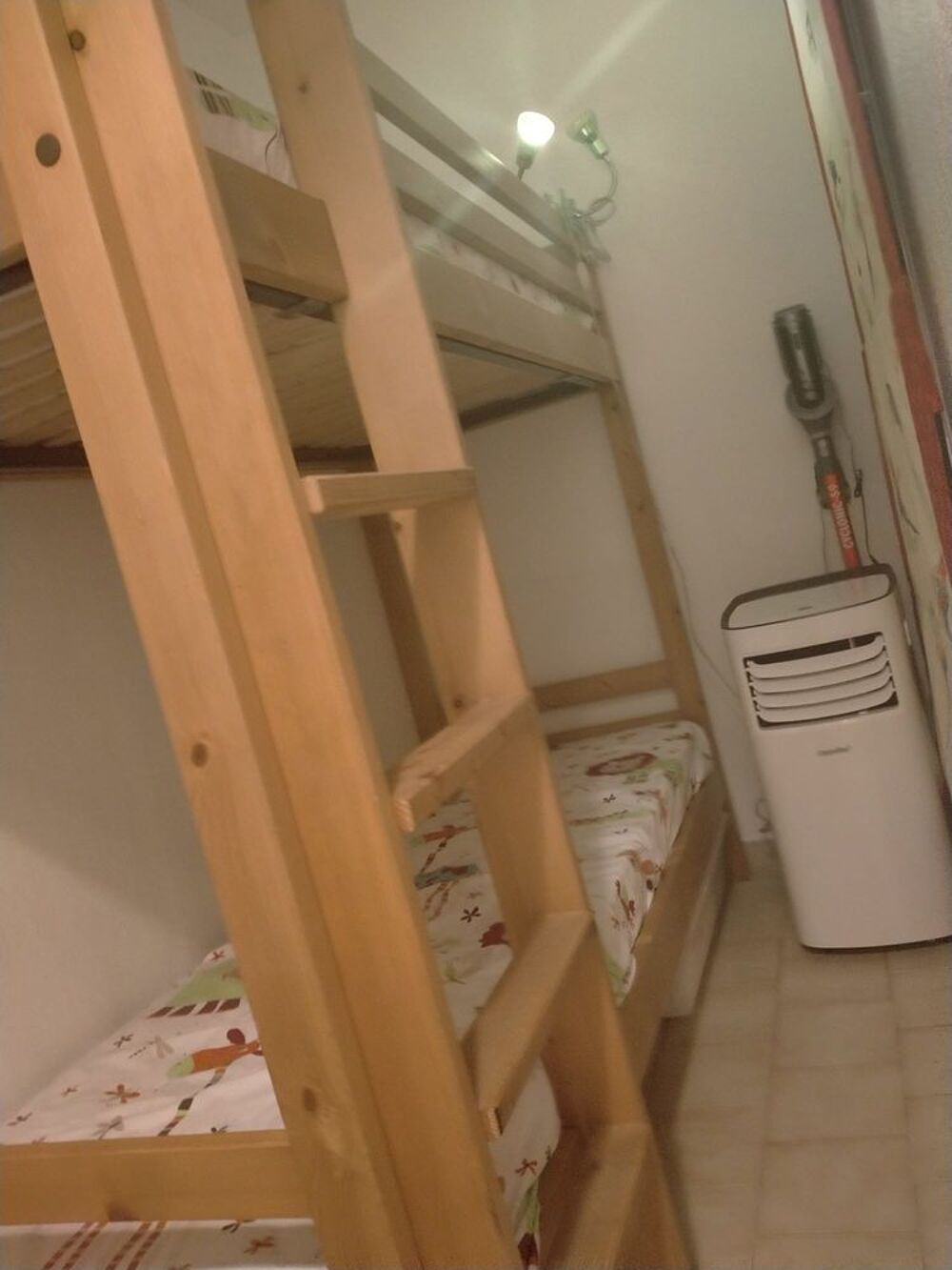 LITS SUPERPOS&Eacute;S Mobilier enfants