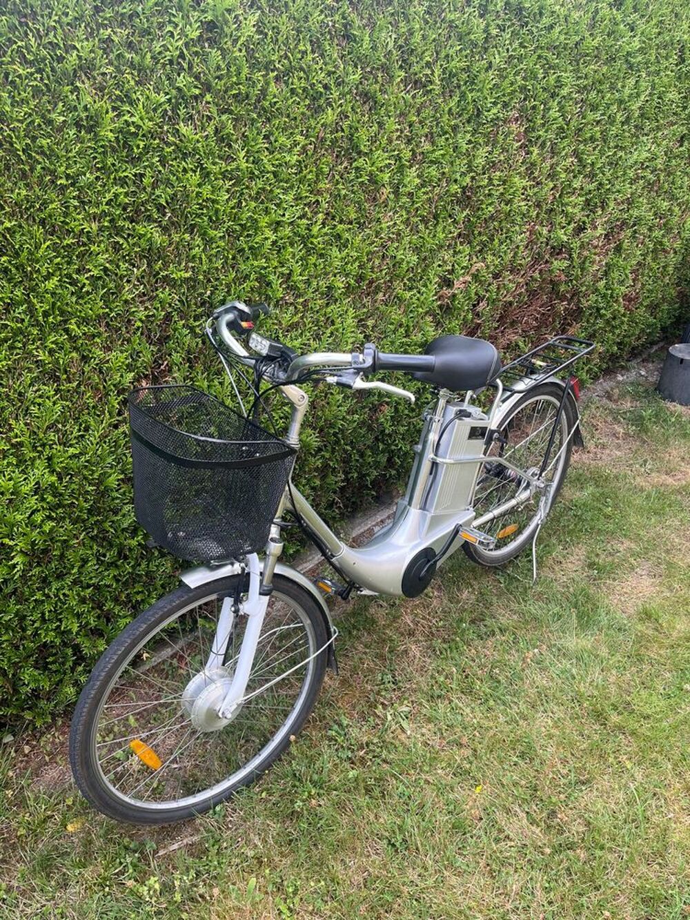 V&eacute;lo &agrave; assistance &eacute;lectrique marque ISD fabriqu&eacute; en France Vélos
