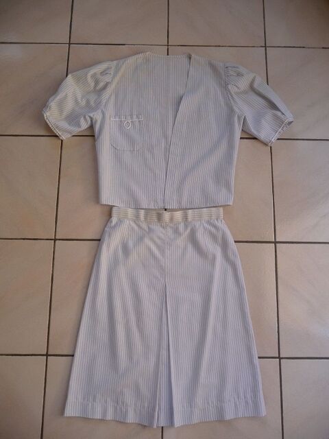 Ensemble veste & jupe Seersucker bleu & blanc T.36 20 Celles-sur-Belle (79)