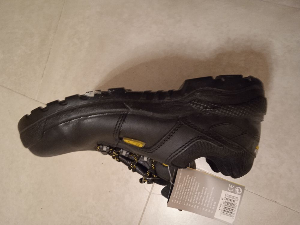 Chaussures de S&eacute;curit&eacute; 42 Chaussures
