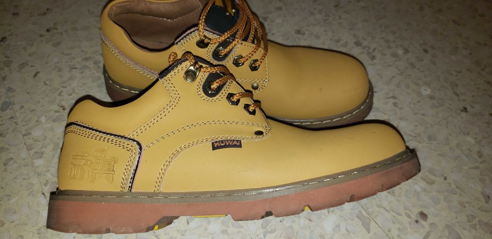 CHAUSSURE EN CUIR FASHION Chaussures