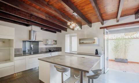   Superbe maison de ville r�nov�e 300m2 grande terrasse  Maison - 10 pi�ce(s) - 300 m�