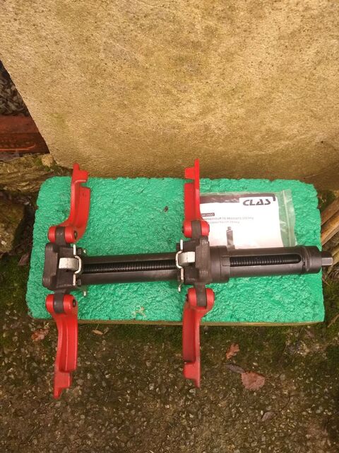 Pi&egrave;ces et &eacute;quipements Voiture Pi&egrave;ces et &eacute;quipements Voiture  occasion Boulogne 85140