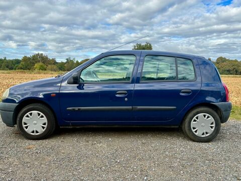 Renault Clio II Clio 1.2i RTE 1998 occasion Lescar 64230