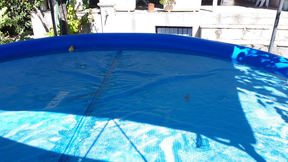 Piscine au portante intex 3.66 Jardin
