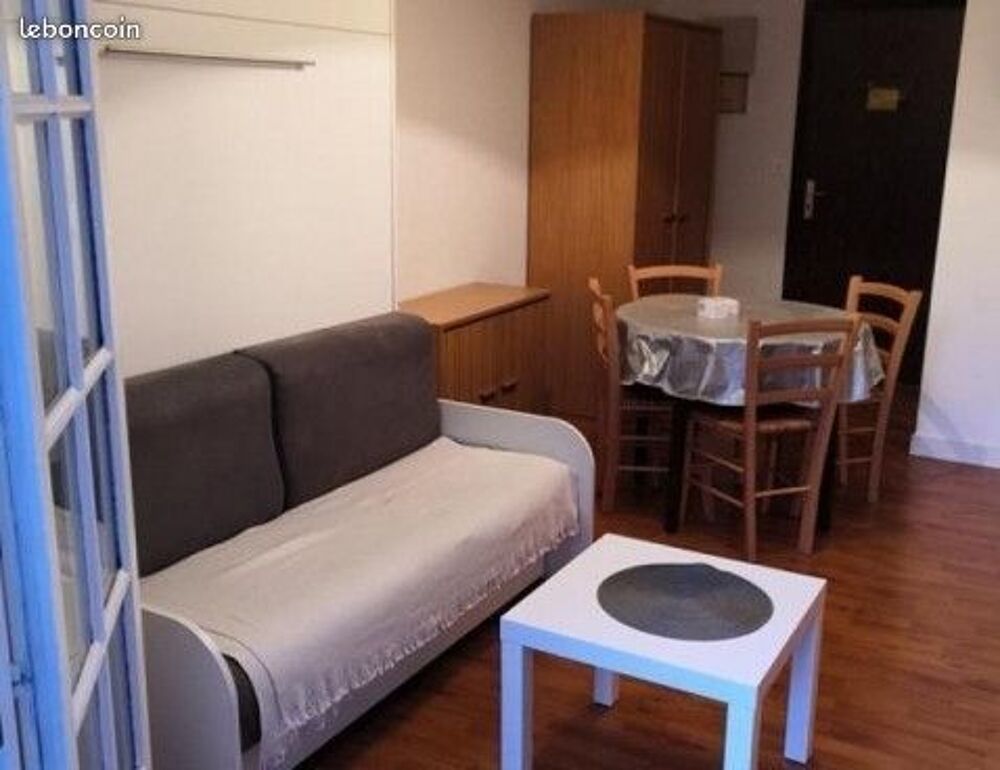 Location Appartement studio avec balcon tout confort centre ville La roche-posay