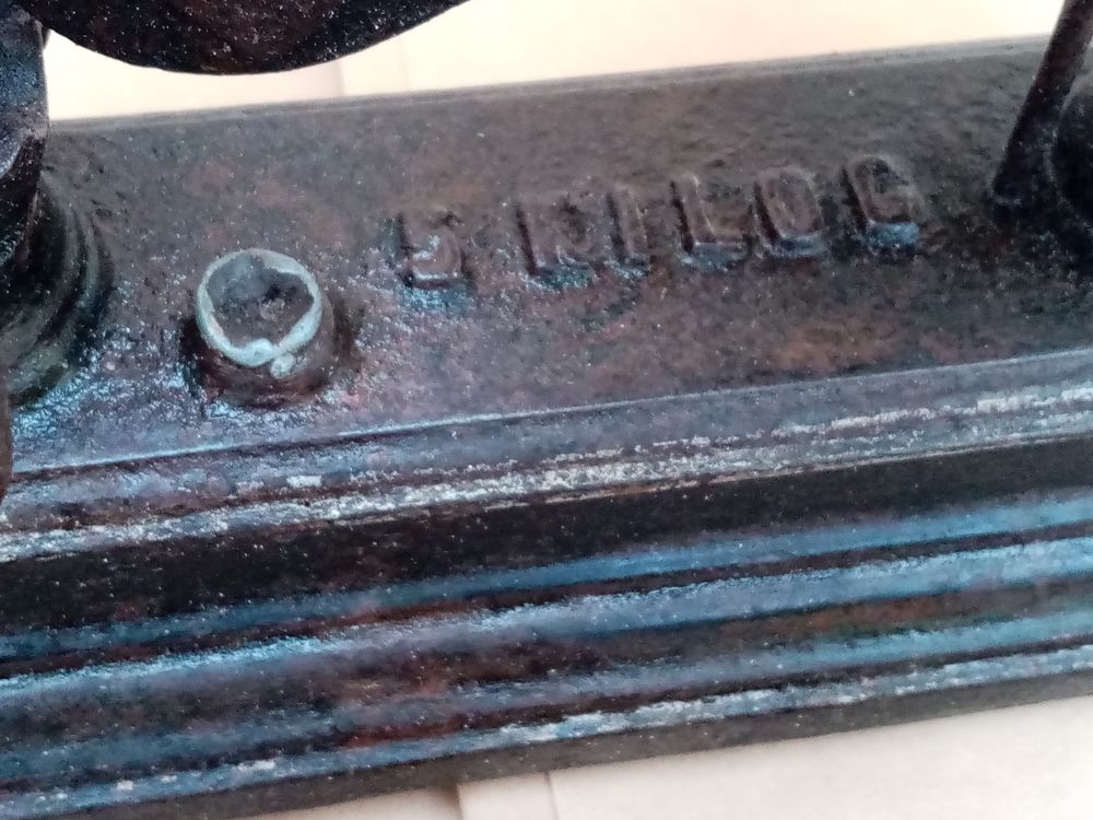 Possible &agrave; l'unit&eacute; Une balance ROBERVAL 