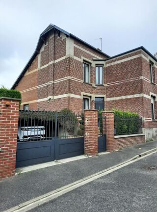  Maison à vendre 6 pièces 150 m² Saint-quentin