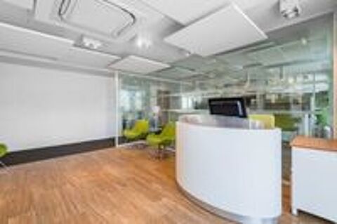   Accès illimité au coworking space de Le Mans Gare SNCF Regus Express Express  