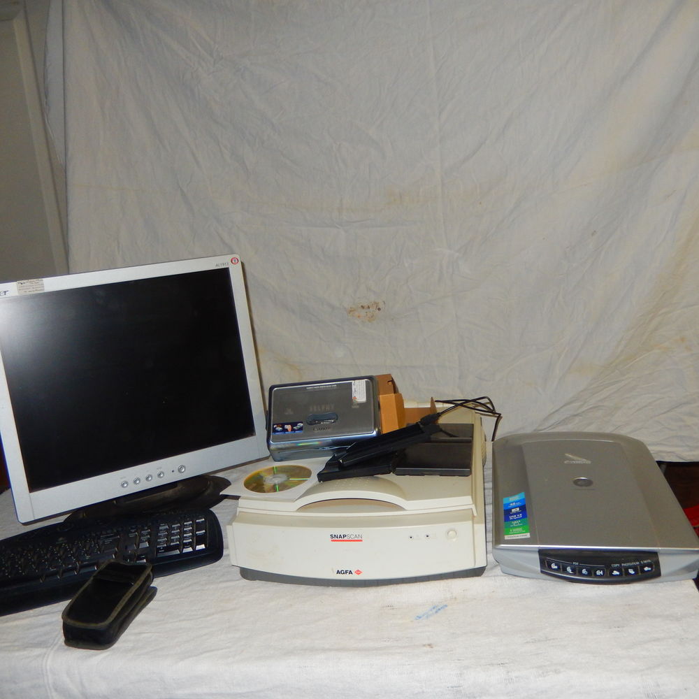 1 ordinateur IBM bon &eacute;tat Matériel informatique