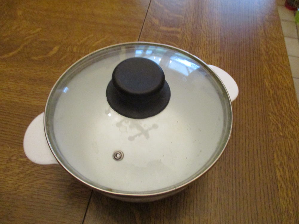 plat arcoflam qui va sur tout les faux sauf indduction Cuisine