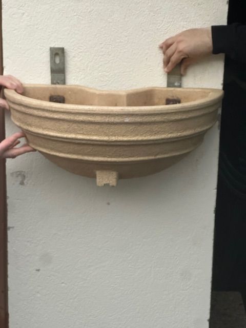 Lot 2 jardini�res murales ? ext�rieur ? �pais et solide 40� 40 Marseille 8 (13)