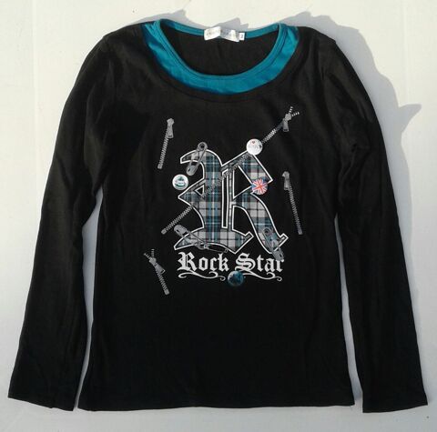 t-shirt longues manches
noir avec col bleu 4 Cramont (80)