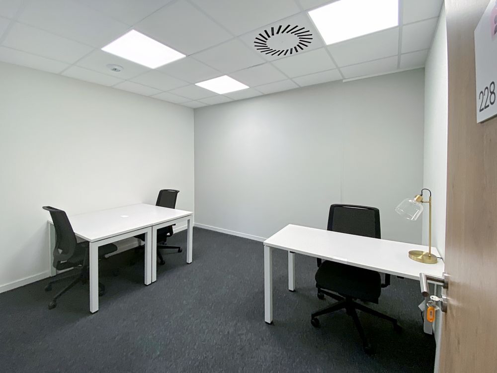   Trouvez un espace de bureau à H20 Rue Henry de Monfreid  pour 3 personnes où tout est pris en charge 