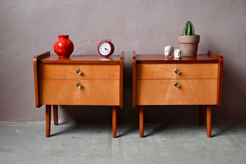 Paire de chevets ou tables de nuit pieds compas vintage 220 Wintzenheim (68)