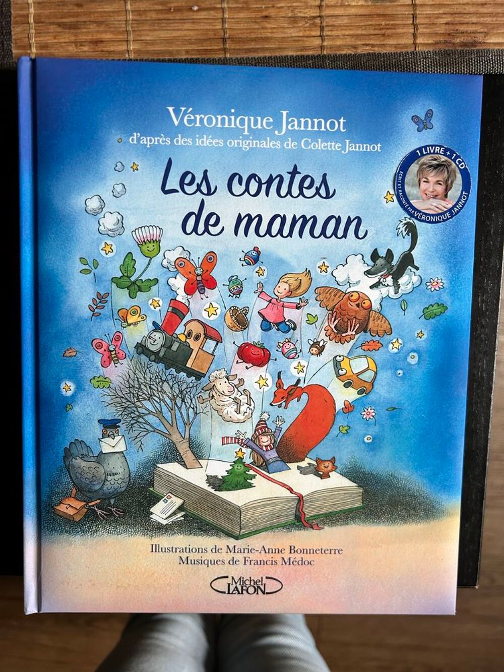 livre + cd Les contes de maman neuf Livres et BD