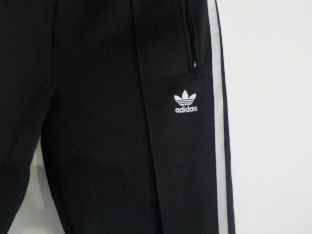 PANTALON DE JOGGING ADIDAS NOIR BANDES BLANCHES T34 Vêtements