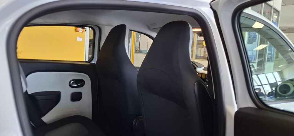 Twingo III E-Tech Equilibre 2023 occasion 33370 Tresses