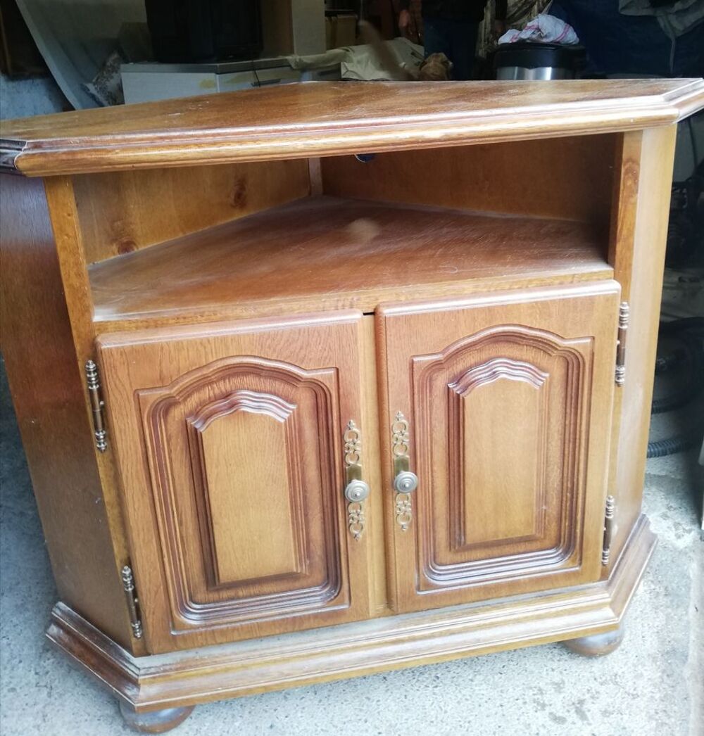 Meuble t&eacute;l&eacute; d'angle Meubles