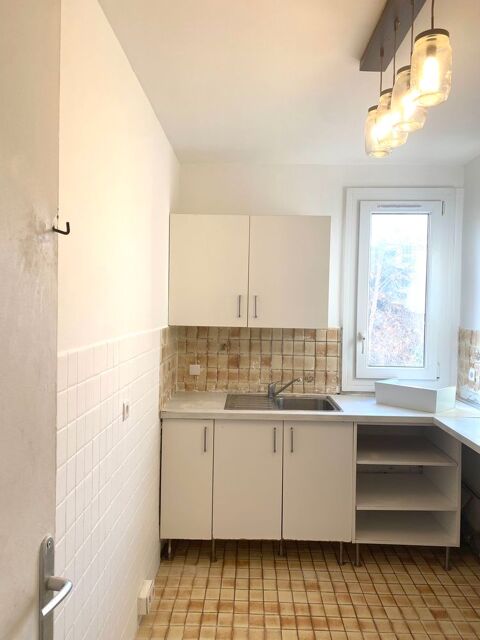  Appartement � louer 4 pi�ces 60 m�