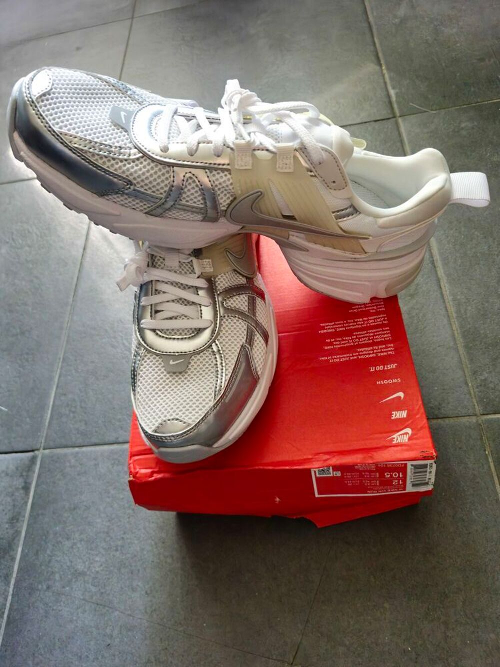 Nike v2k run Chaussures