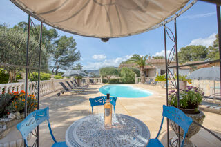  Villa à vendre 7 pièces 185 m²