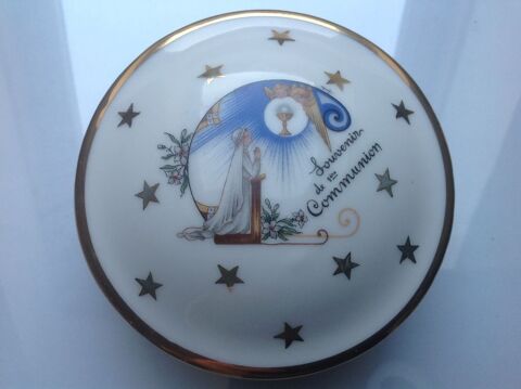 BOITE PORCELAINE SOUVENIR DE 1�re COMMUNION SIGN�E Envoi Pos 22 Tr�gunc (29)