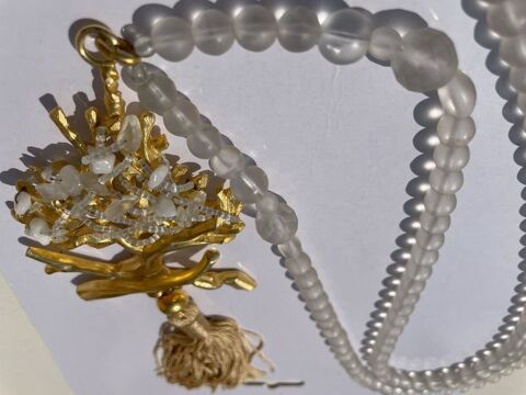 Collier Arbre dor� + enfilage perles rocailles passementerie 265 Vigneux-sur-Seine (91)